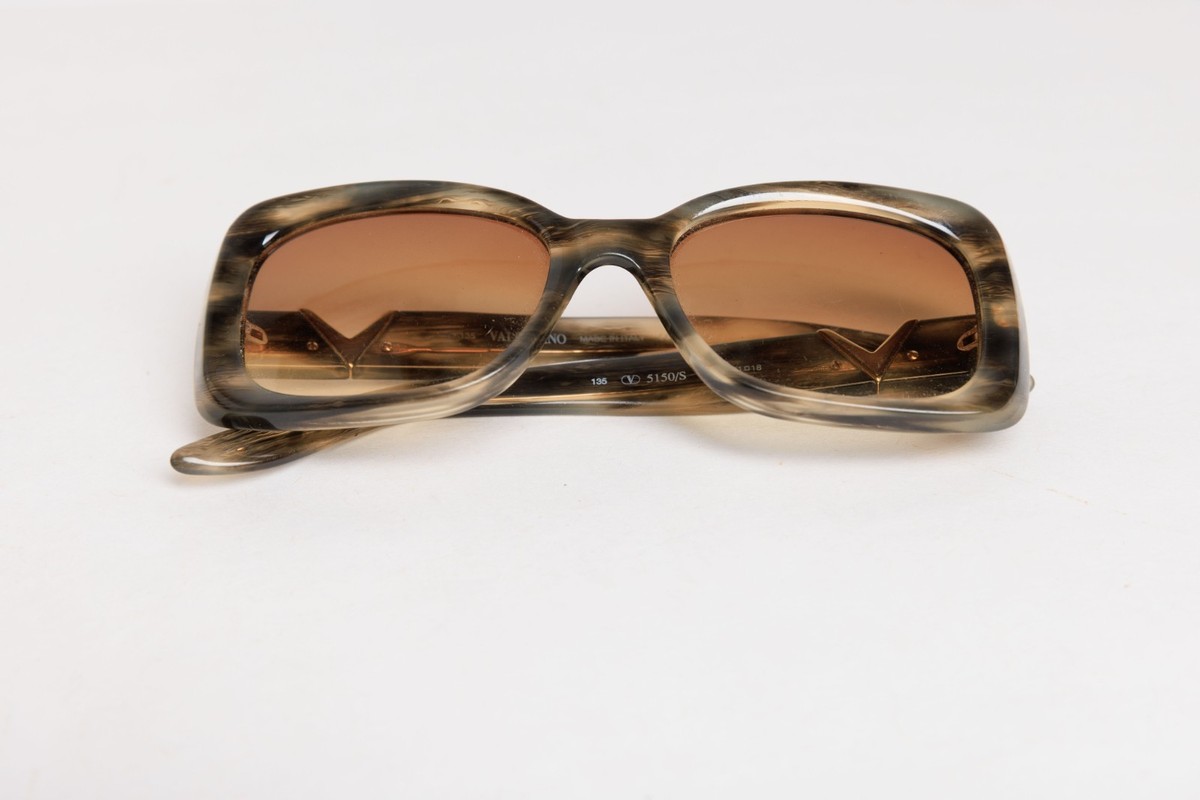 Vintage Valentino Sunglasses 5150/S PN7 51 - 18 | eBay