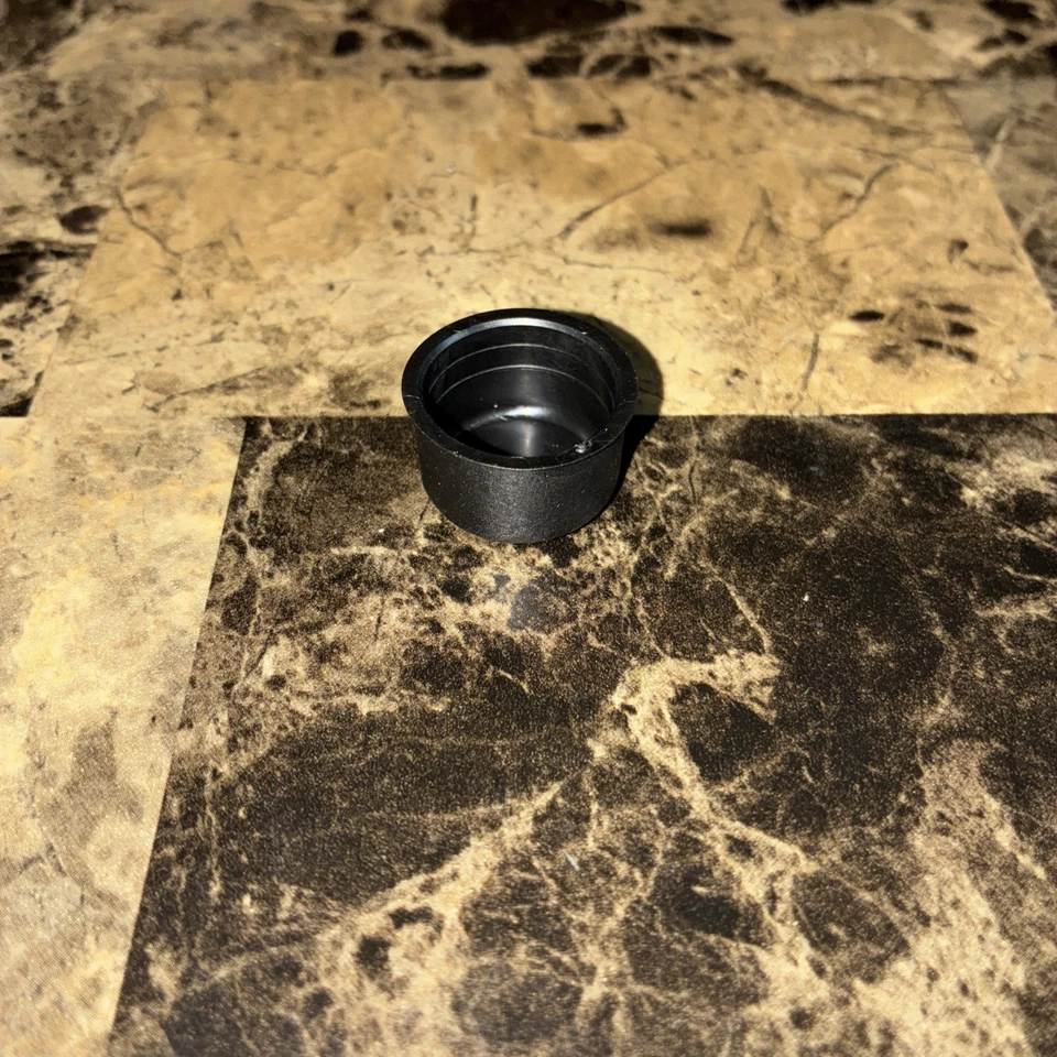 RAM PROMASTER 1500 2500 3500 2014-2021 TAPA BRAZO LIMPIAPARABRISAS OEM NUEVO MOPAR 68213899AA Foto 2 de 4