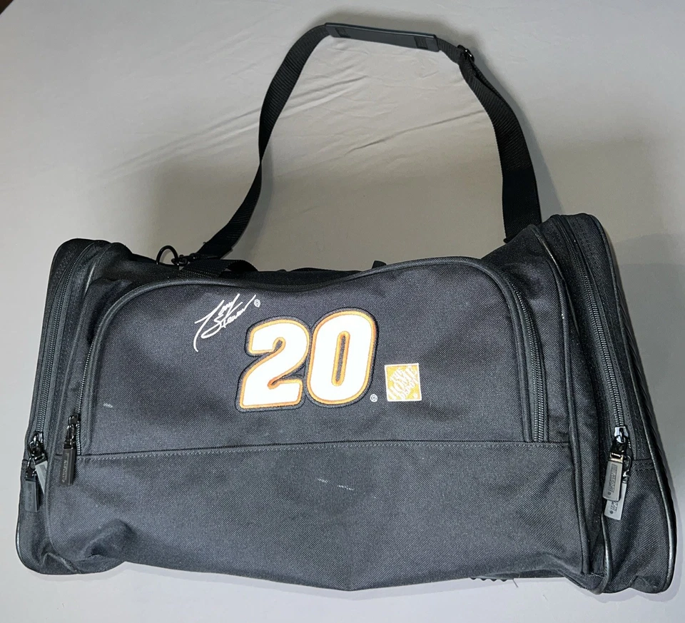 托尼·斯图尔特纳斯卡行李袋捆绑出售物品 #20 家得宝赛车海报和纪念品 — 第 4/4 张图片