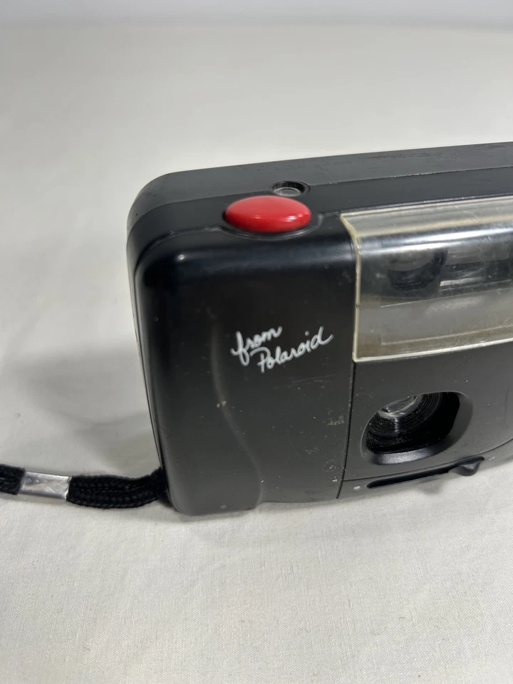Polaroid 35mm One Film Black Built in Flash Auto Focus Point & Shoot Camera VTG - Image 2 of 4
