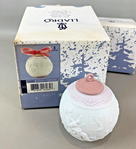 NIB Lladro Lot of 7 Ornaments Items 16265, 16442, 01016722 - Picture 3 of 6