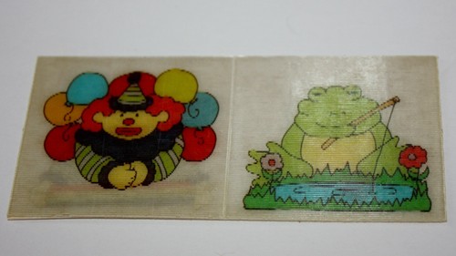 Vintage 1980's Vending Machine Rainbow Clown & Fishing Frog - 第 1/2 張圖片