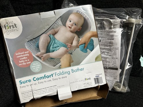 The First Years Sure Comfort Folding Baby Bather