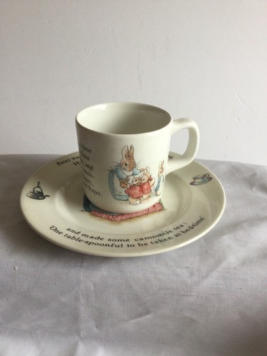 Vintage Wedgwood Peter Rabbit Cup & Saucer Set Made In England - Picture 10 of 24