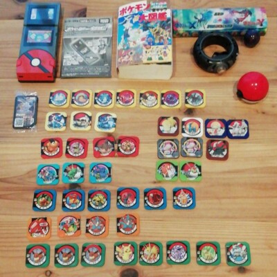 Takara Tomy Pokemon Mega Stone Ring Pokedex Tretta pencil