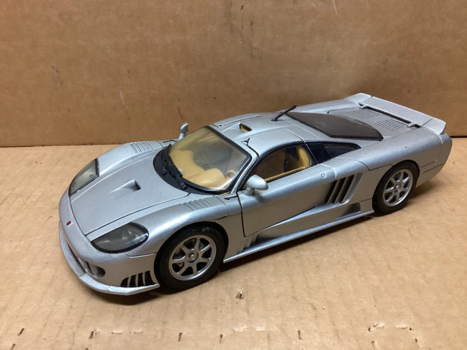 Motor Max Saleen S7 1:18 Metal Die Cast Car - Image 2 of 4