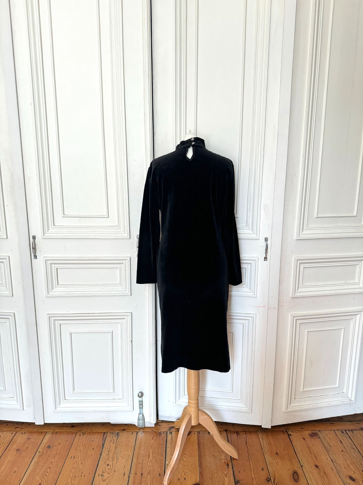 Abito Yves Saint Laurent vintage in velluto nero taglia M