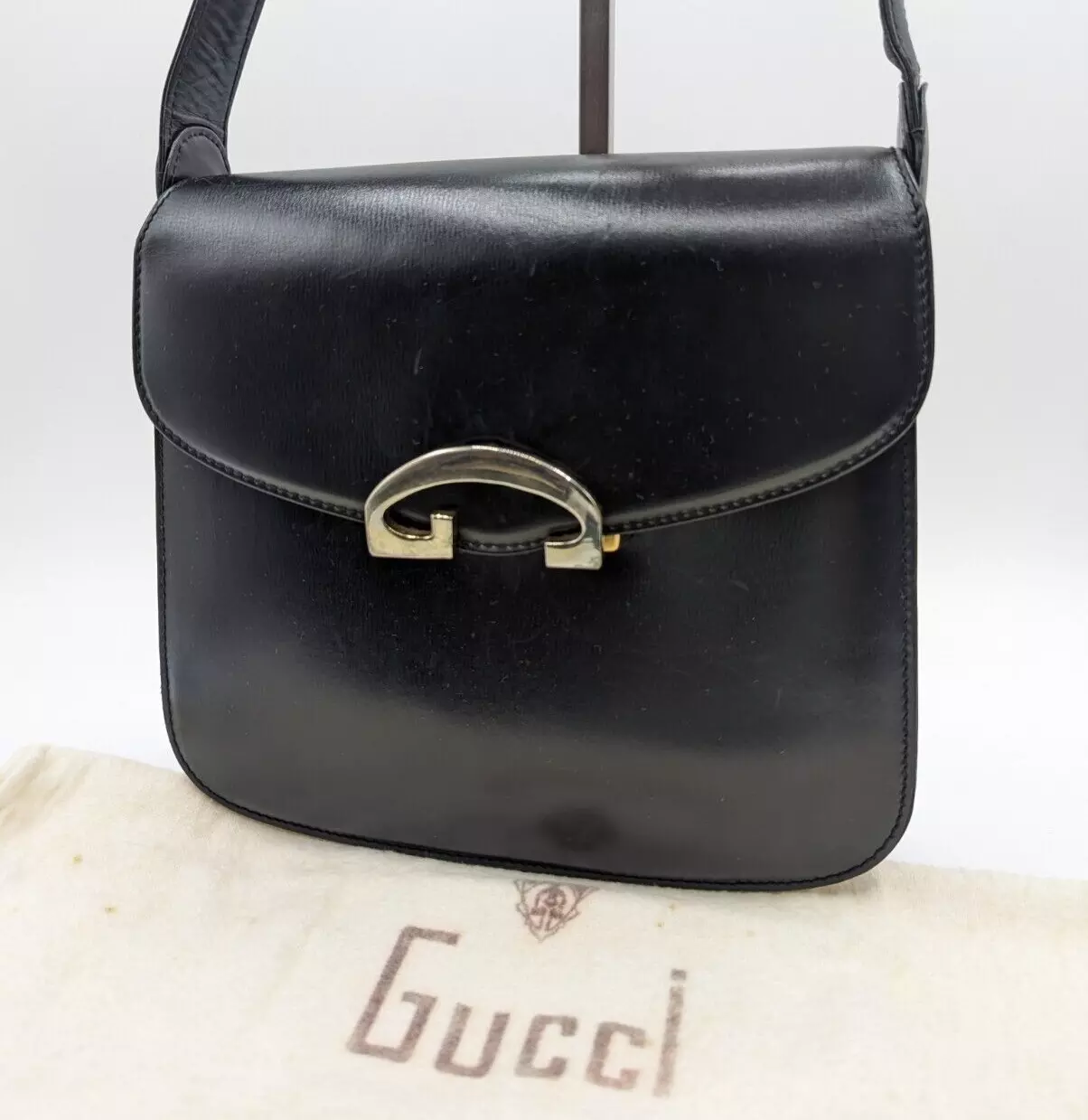 Sac à main bandoulière vintage GUCCI cuir noir argent accessoires authentique dust bag #266