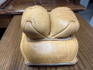 PROTEKTOR MODEL Rabbit Ear Leather Rear Bag