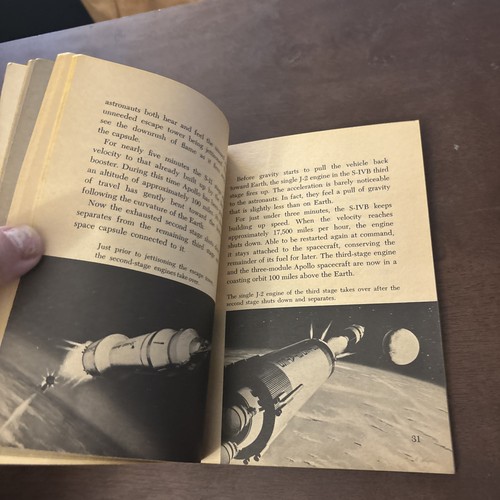 PROJECT APOLLO Mission to the Moon Charles Coombs 1967 Scholastic Paperback - Imagen 7 de 18