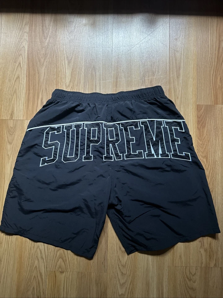 Supreme Arc Logo Shorts - Image 3 of 4