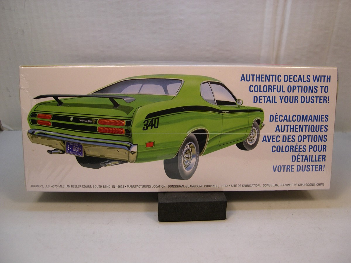1971 PLYMOUTH DUSTER 340 AMT 1:25 SCALE 2-n-1 PLASTIC MODEL CAR