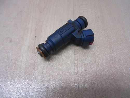 HYUNDAI i30 CW FDH 1.6 93kW Einspritzventil Einsprizdüse Ventil 35310-2B000 (163