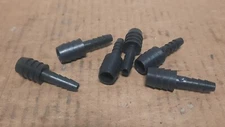LOT OF 6 BLACK PLASTIC STRAIGHT FITTINGS (SEE DESCRIPTION FOR DETAILS)  M128D