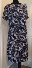 David Emanuel midi dress size 16 black grey white abstract short sleeves
