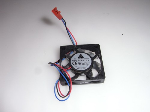 Delta Electronics EFB0512LA Kühler Lüfter 50x50mm Cooling Computer PC