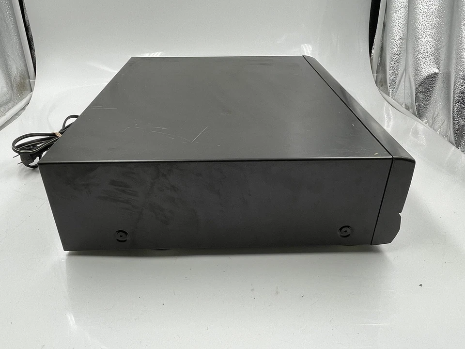 Technics SLPD5 5 Disc Rotary Changer System Compact Disc Player MASH Multi-Stag - Image 3 of 4