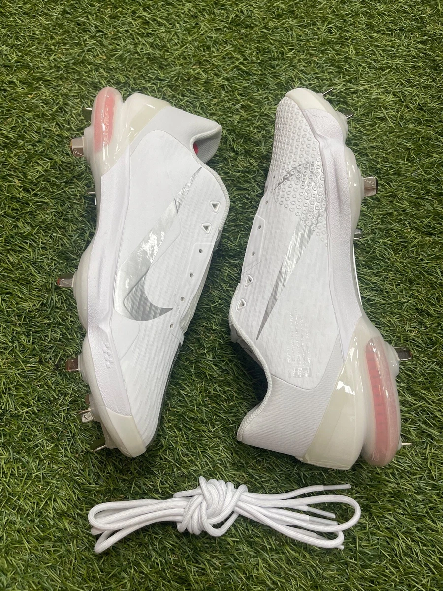 NEW NIKE FORCE ZOOM TROUT PRO BASEBALL CLEATS MENS 11.5 SILVER
