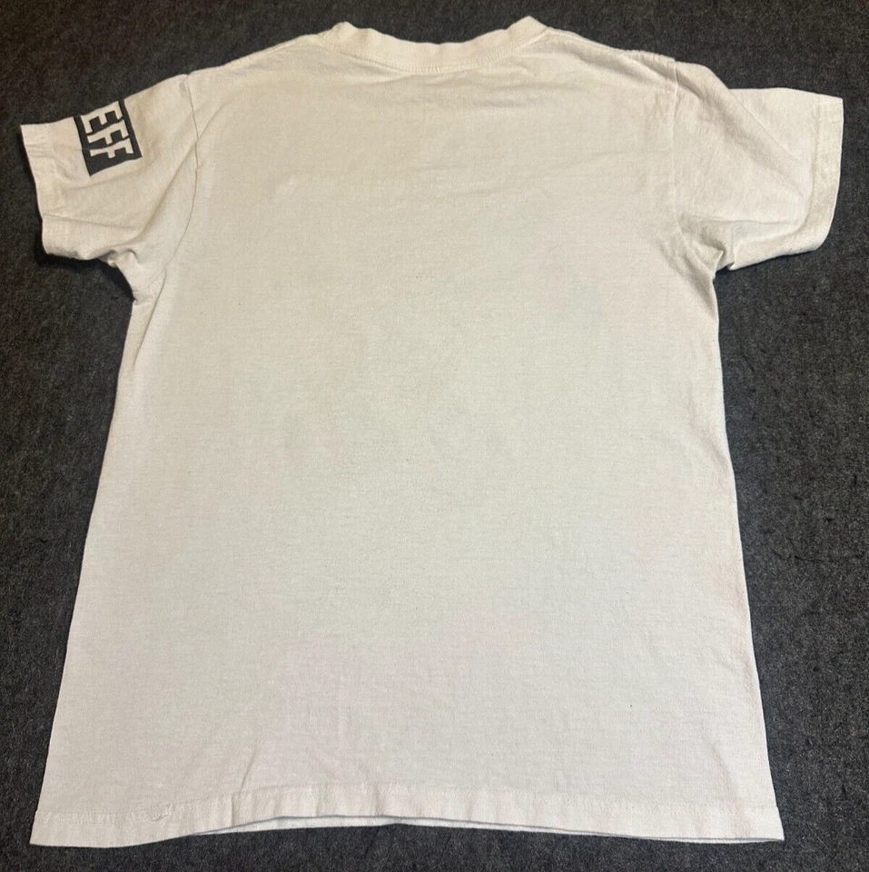 Lot of 2 Disney Collection x NEFF Short Sleeve Tee Shirts Size S E7 - Image 3 of 4