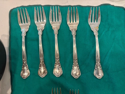 Chantilly By Gorham Vintage Sterling 5 Salad Forks