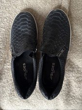 J slides Black Slip On Sneakers Size 7