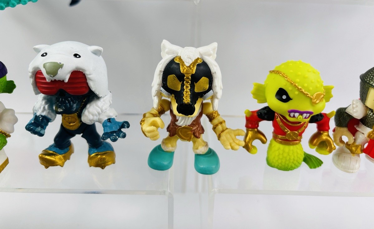 シャーマンキング スケルトン／フランケンシュタイニー スペシャルレア Treasure X Mega Lot - Sunken Gold Ship Kraken & Shark - Rare Gold