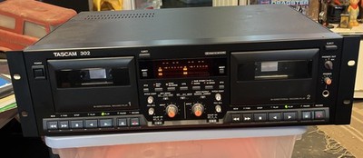 TASCAM 302 Professional Bi-Directional Record/Play Dual Cassette Deck Works