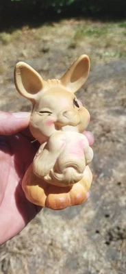 Ancien Jouet Pouet Pouet Lapin Carotte - Photo 1/4