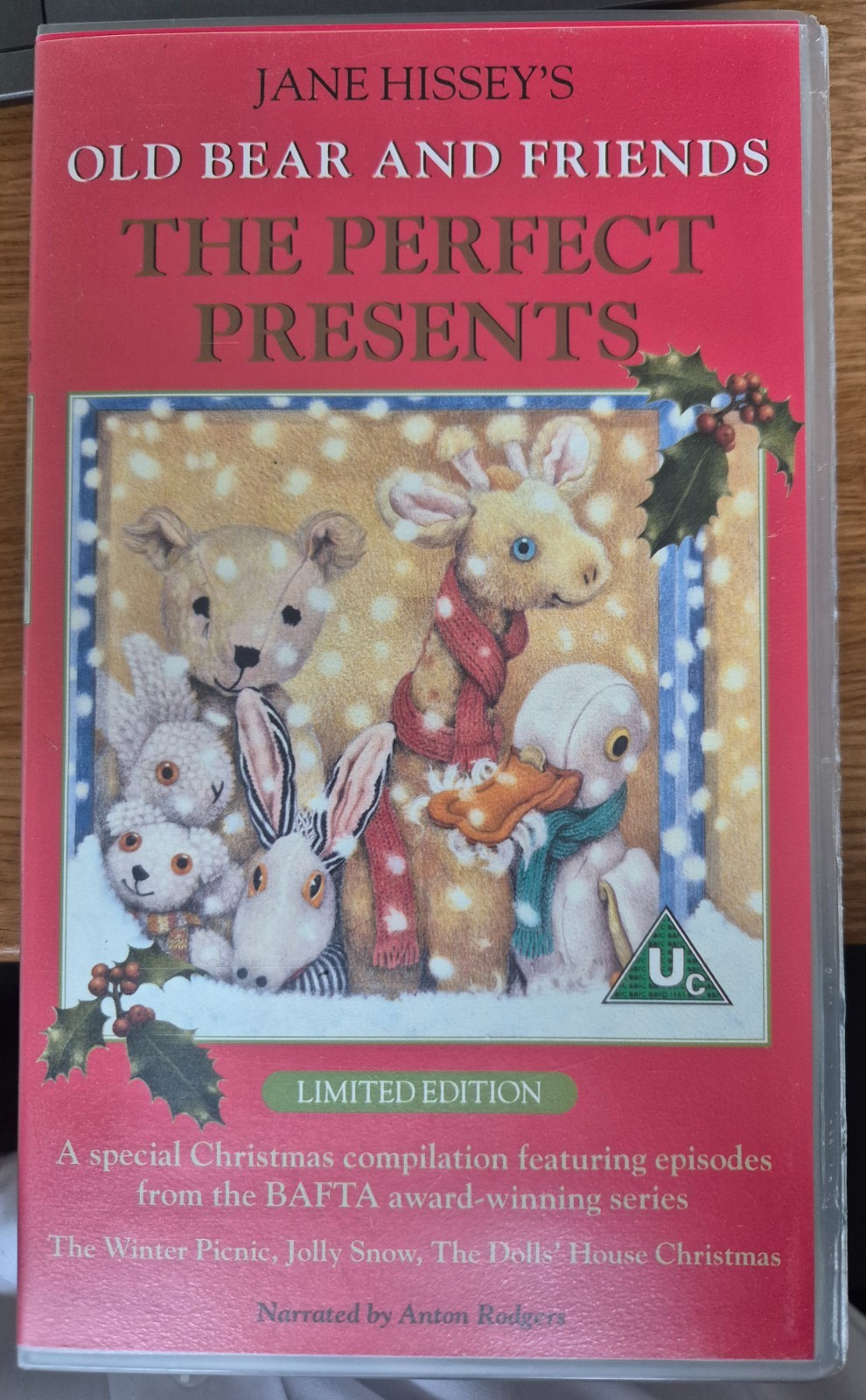 Jane Hissey's Old Bear And Friends - Perfect Presents VHS PAL Video Kids