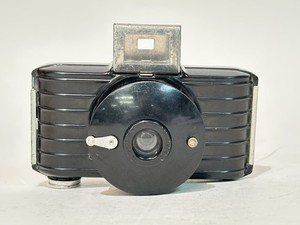 VINTAGE EASTMAN KODAK BULLET ART-DECO STYLED BLACK CAMERA