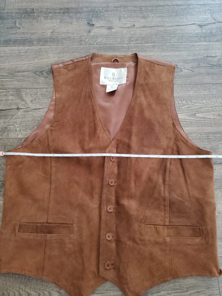 Colete de Couro Camurça Bill Blass Vintage Masculino Tamanho G / Western / Formal - Imagem 2 de 4