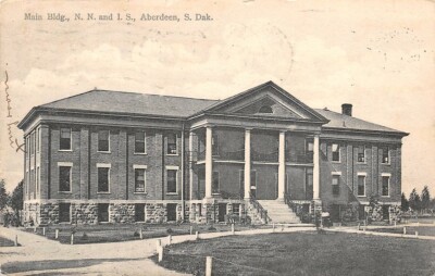 Main Building N N & I S Aberdeen South Dakota