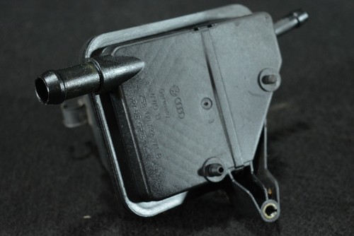 Audi A3 8L Behälter Servoöl Ausgleichsbehälter Servopumpe 1J0422371B