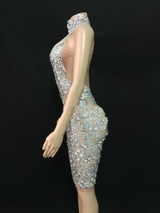 backless gown