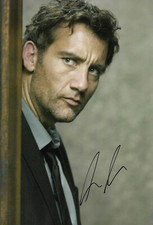 Clive Owen Autogramm signed 20x30 cm Bild
