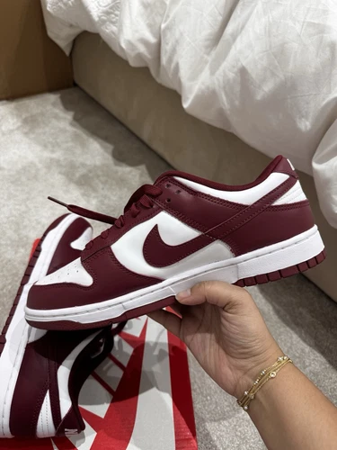 Taglia 8.5 Nike Dunk Low Team Rosso