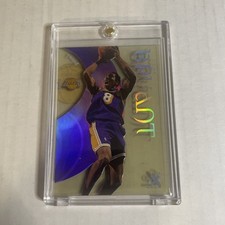 1998 Skybox E X Century Kobe Bryant #10 card