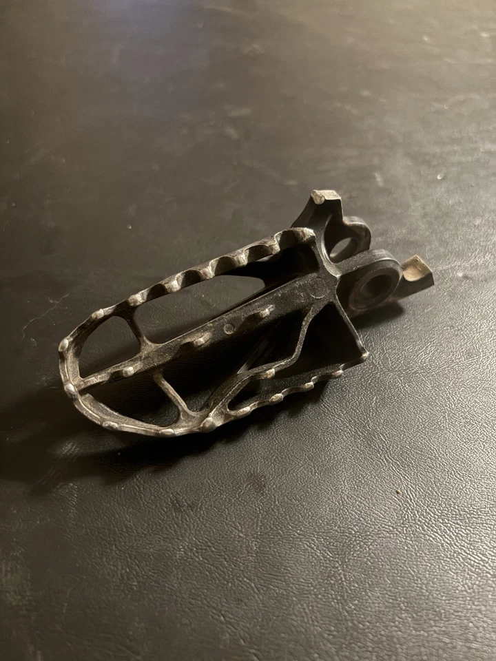 Kit de pegadas CRF450R APOIO DE PÉS GENUÍNO FABRICANTE DE EQUIPAMENTO ORIGINAL HONDA CRF 450 R (2004-2008) - Imagem 4 de 4