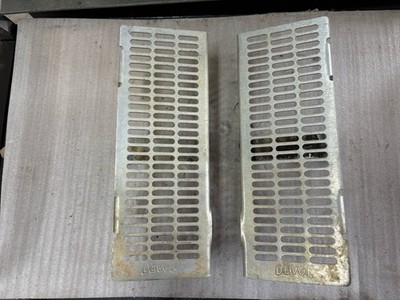 1998 YAMAHA YZ250 DEVOL ALUMINUM RADIATOR GUARDS LEFT AND RIGHT
