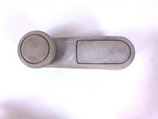 Lève vitre Peugeot 305