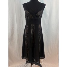Black Lace Trimmed Slip Dress Pleated Waist V Neck Sleeveless Knee Length 4