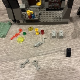 Harry Potter Lego 4705 Snape&rsquo;s Class Incomplete Parts Lot