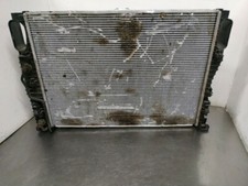 Radiateur Mercedes 320