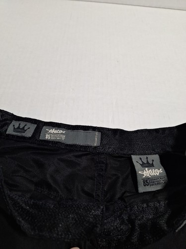 Jnco shorts Waist Size 28 Inseam 11 Black Polyester Cargo Pockets - Picture 3 of 7