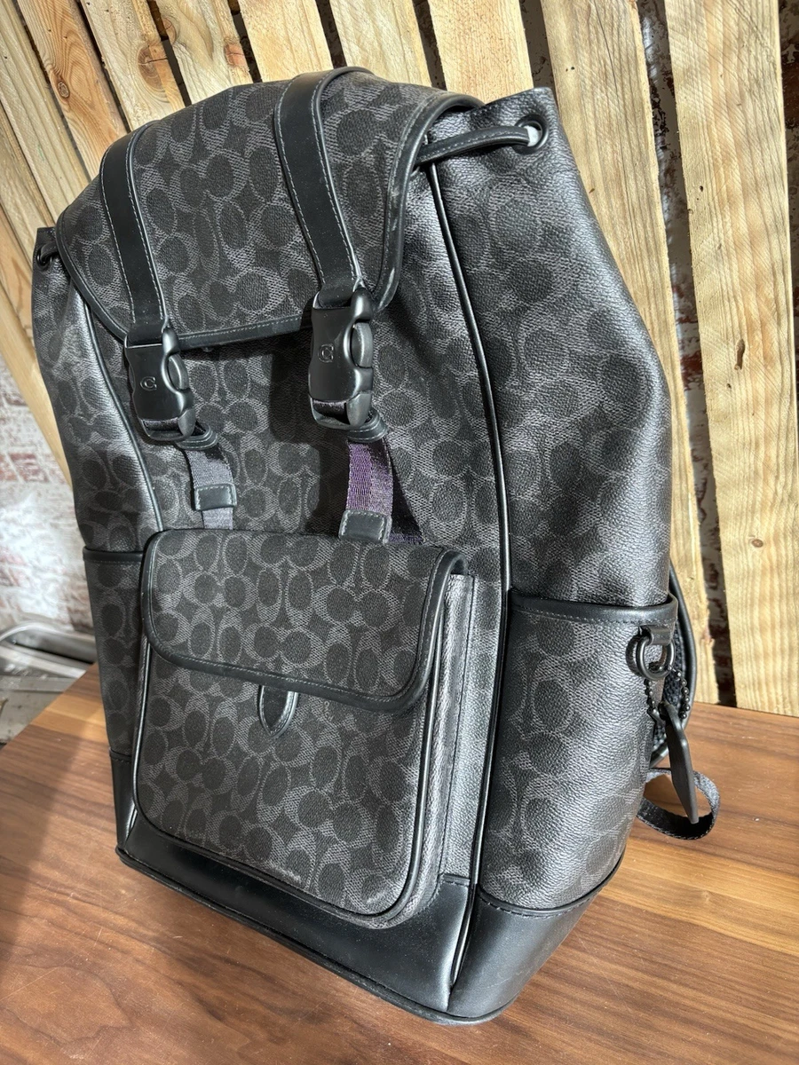 Neuer authentischer Coach Rucksack Backpack League Flap aus charakteristischem Canvas