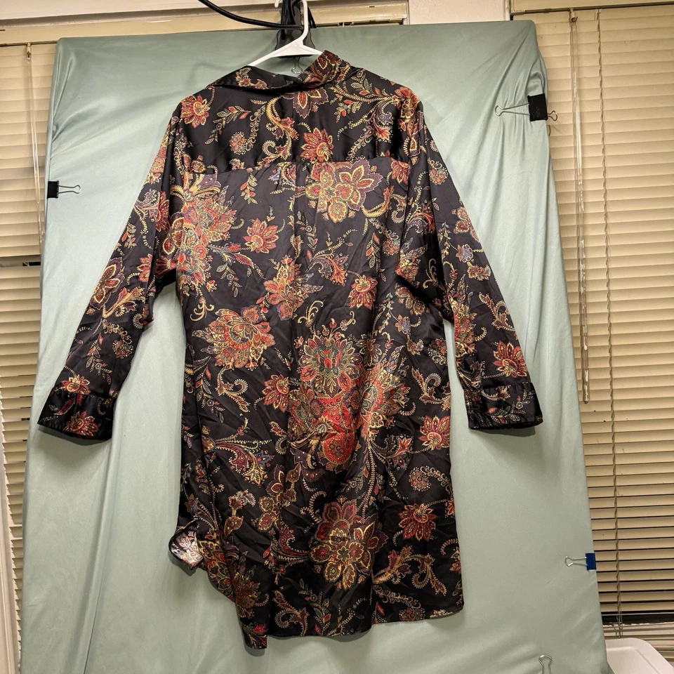 Top floral manga larga con monograma Lauren Ralph Lauren talla XL Foto 2 de 4