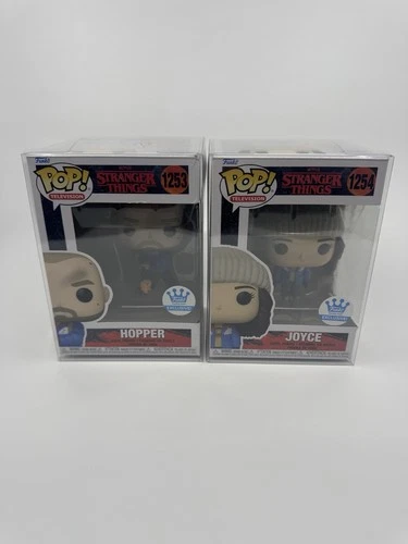 Funko POP! Stranger Things Hopper And Joyce 2-Pack w/ Protector! Funko Exclusive