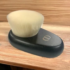 Christian Dior Backstage Face Brush #18 Please Check All Pictures & Read