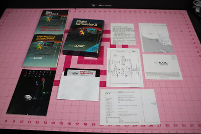 Commodore 64 Flight Simulator II sublogic cm-fs2 Box & Manuals Complete