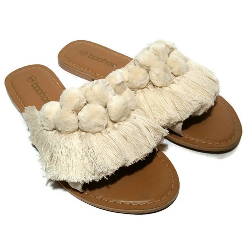 Sandali infradito Boohoo donna pelle naturale pom frill ciabatte bianco - Foto 11 di 16